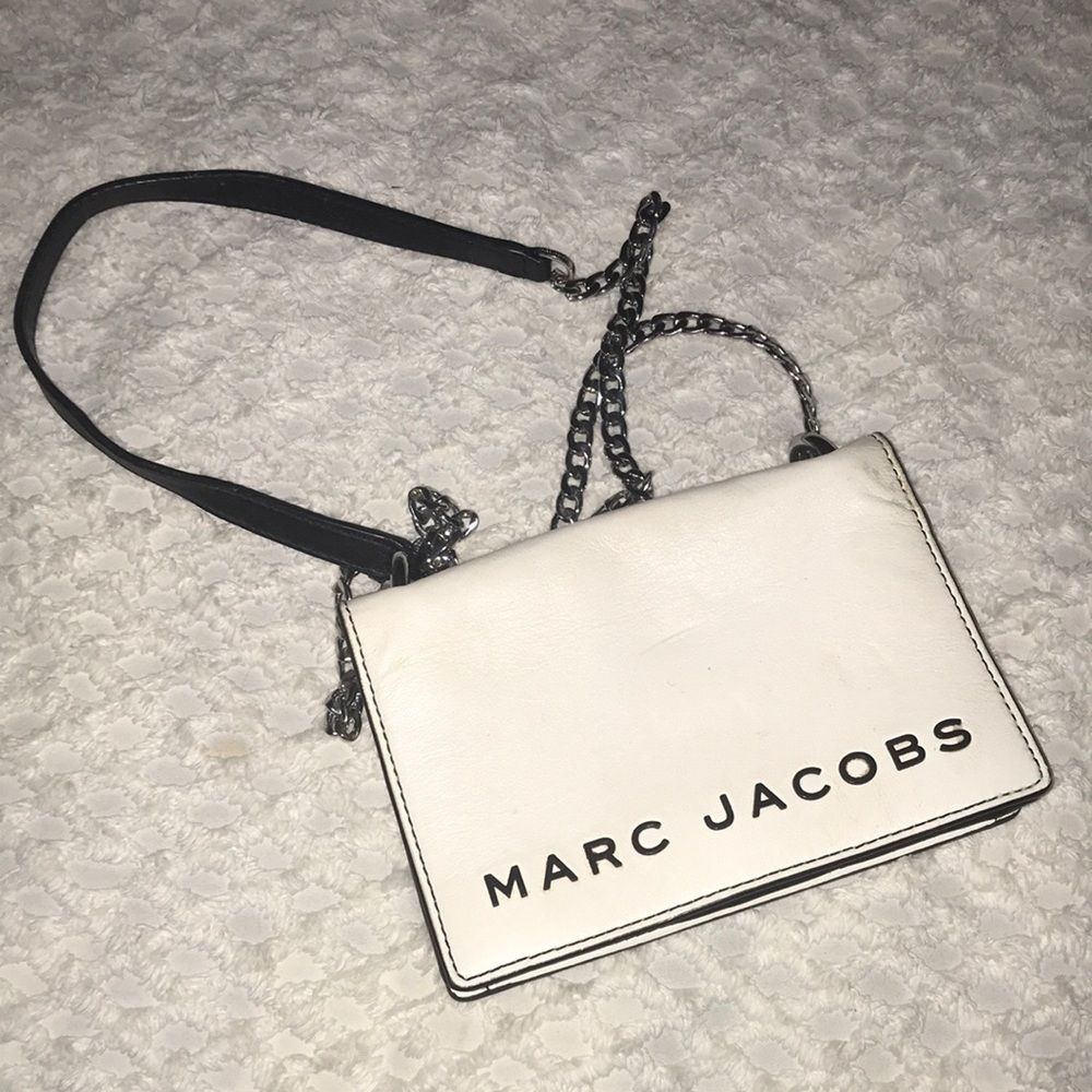 Marc Jacobs - Picture 2 of 3
